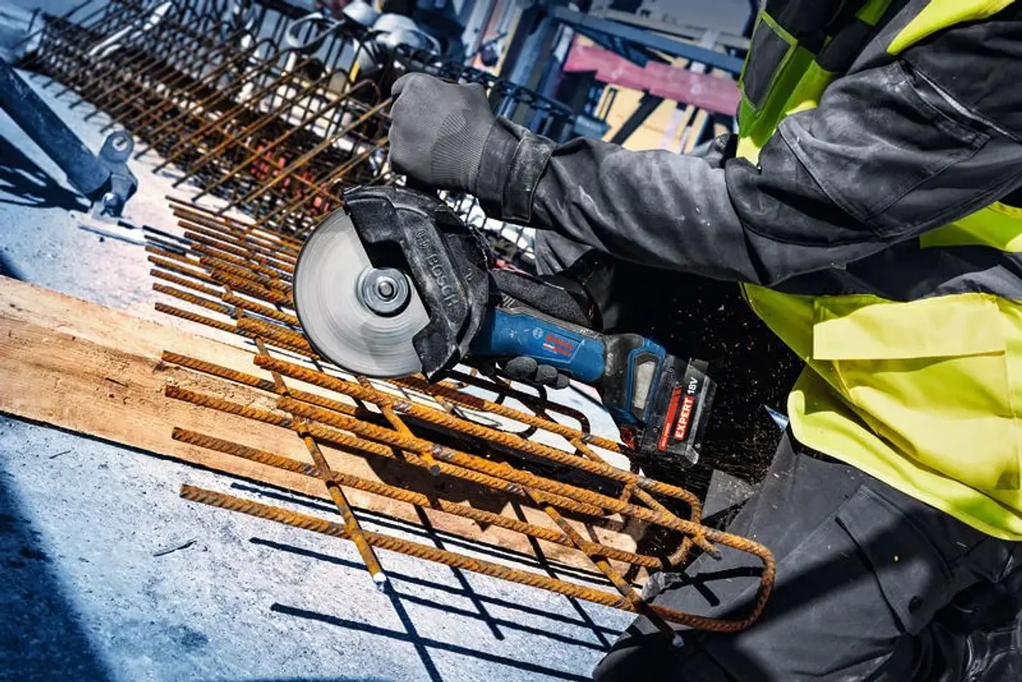 Rebarbadora sem fio EXPERT EXWS18V-180P BOSCH 9