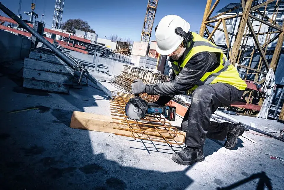 Rebarbadora sem fio EXPERT EXWS18V-180P BOSCH 11