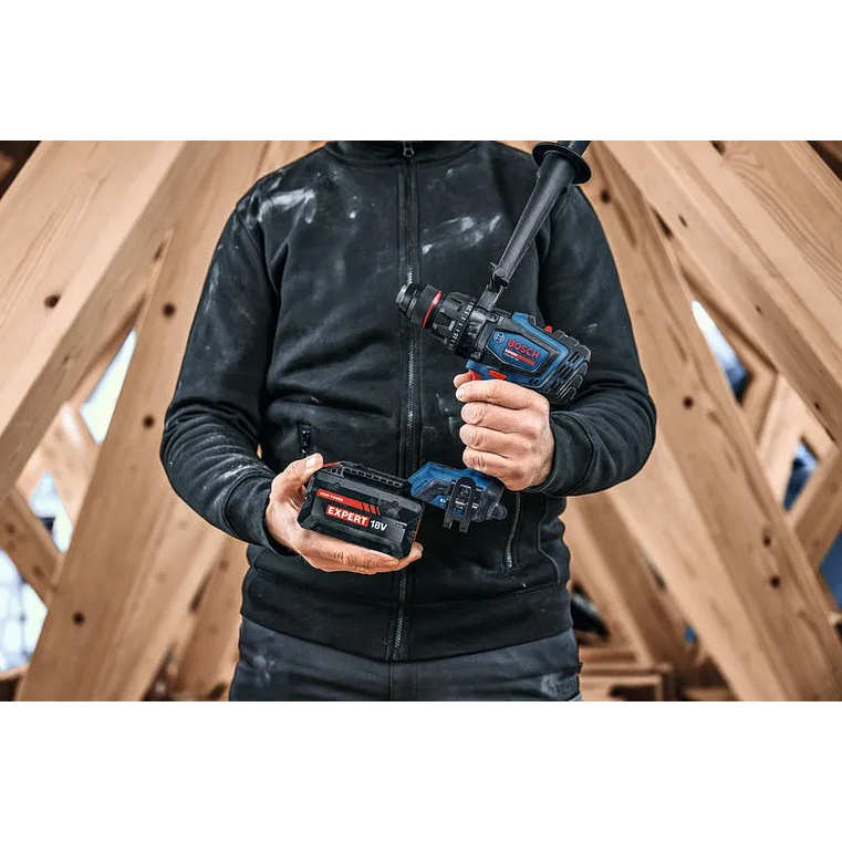 Aparafusadora/Berbequim com percussão sem fio EXPERT EXSB18V-150 + 3 baterias EXBA18V (2x 8.0Ah + 1x 5.5Ah) + Mala L-BOXX BOSCH 4