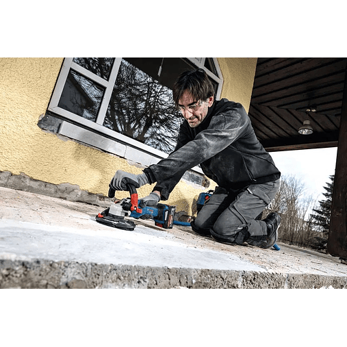 Conjunto 2 baterias 18V 8.0 Ah EXPERT EXBA18V-80 + carregador EXAL18V2-320 BOSCH 8