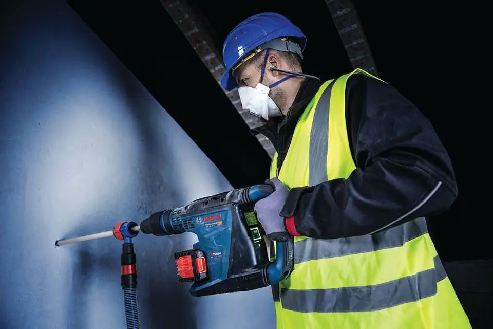 Conjunto 2 baterias 18V 15.0 Ah EXPERT EXBA18V-150 + carregador EXAL18V-160 BOSCH 4