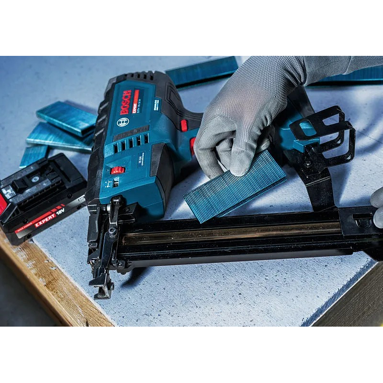 Agrafador para madeira sem fio EXTH18V-50M + Mala XL-BOXX BOSCH 7