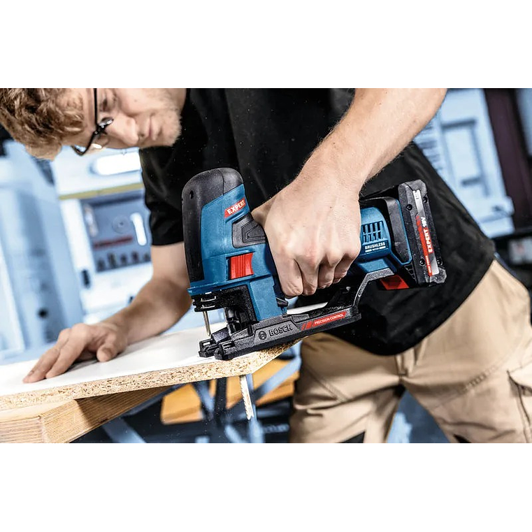 Serra vertical tico-tico sem fio EXPERT EXST18V-155S + Mala L-BOXX BOSCH 10