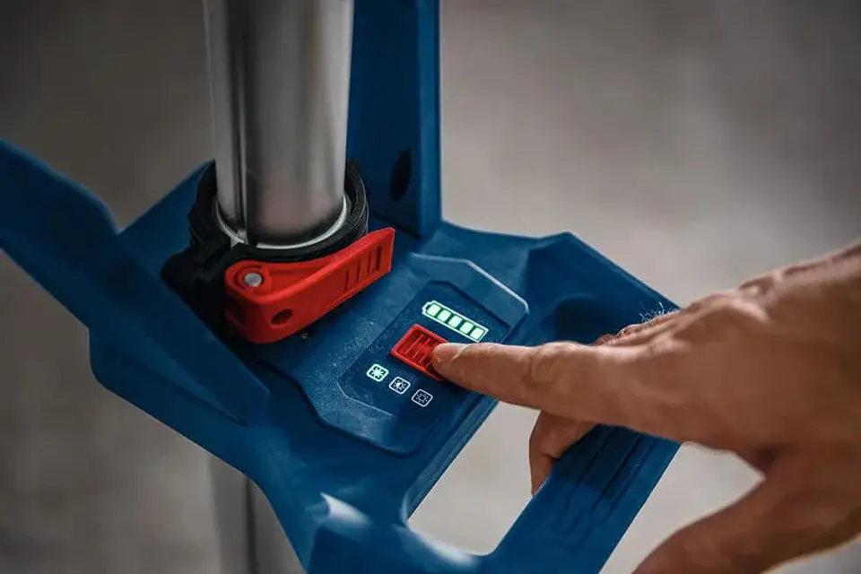 Torre de iluminação sem fio GLT18V-5000 BOSCH 3