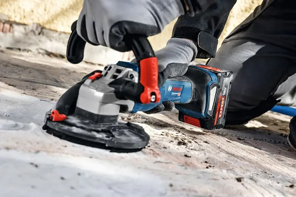 Lixadeira de betão sem fio PRO HEAVY DUTY GBR 18V-15 S BOSCH 11