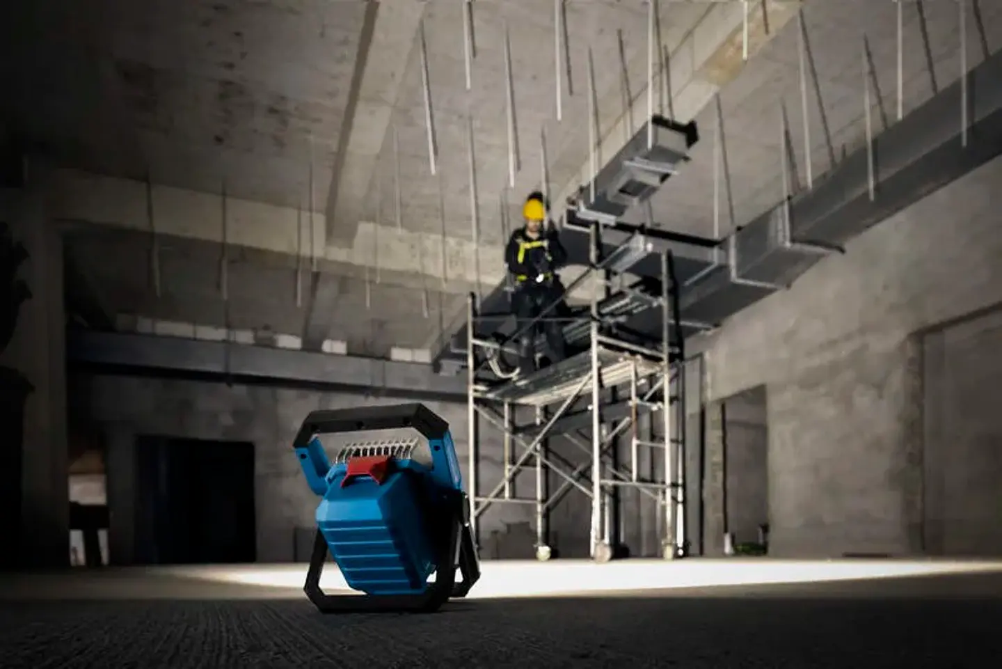 Projetor de Obra sem fio PRO HEAVY DUTY GLI18V-3000 BOSCH 3