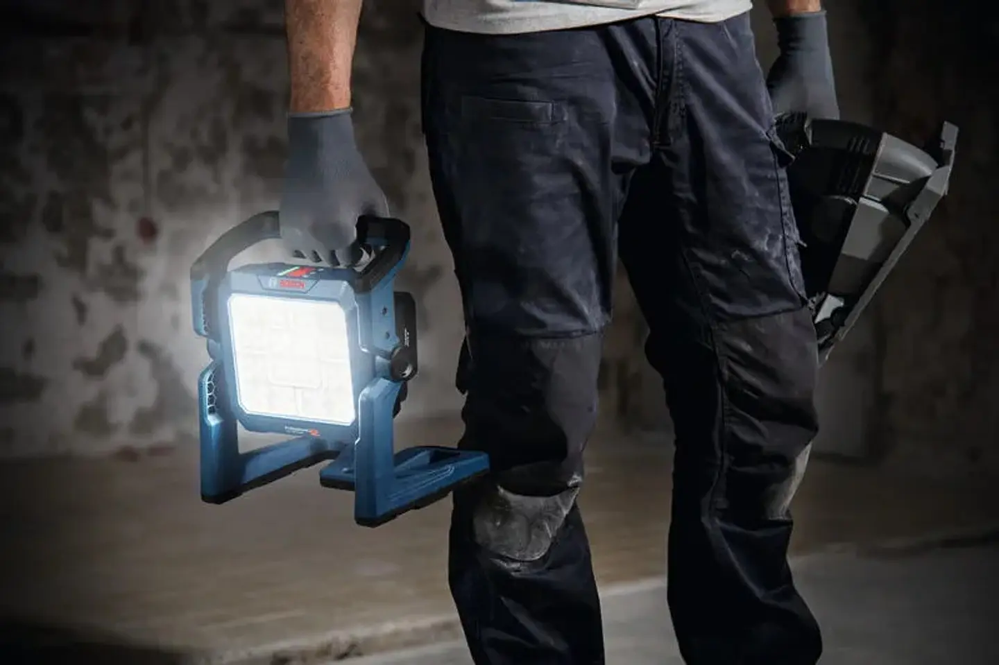 Projetor de Obra sem fio PRO HEAVY DUTY GLI 18V-5000 BOSCH 6