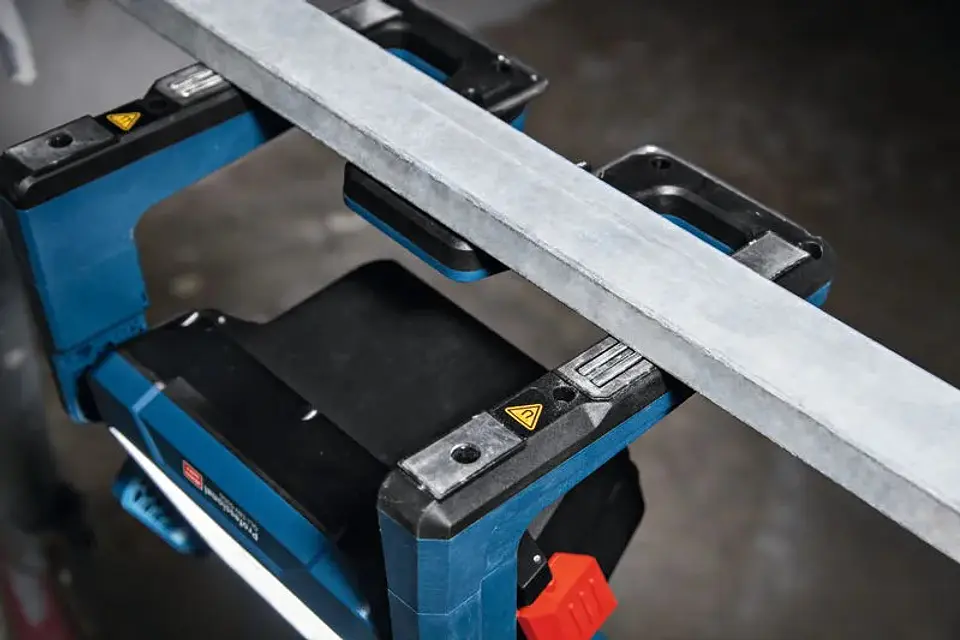 Projetor de Obra sem fio PRO HEAVY DUTY GLI 18V-5000 BOSCH 3