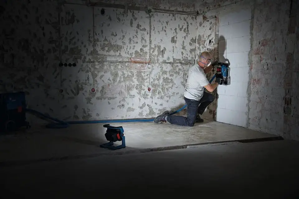 Projetor de Obra sem fio PRO HEAVY DUTY GLI 18V-5000 BOSCH 5