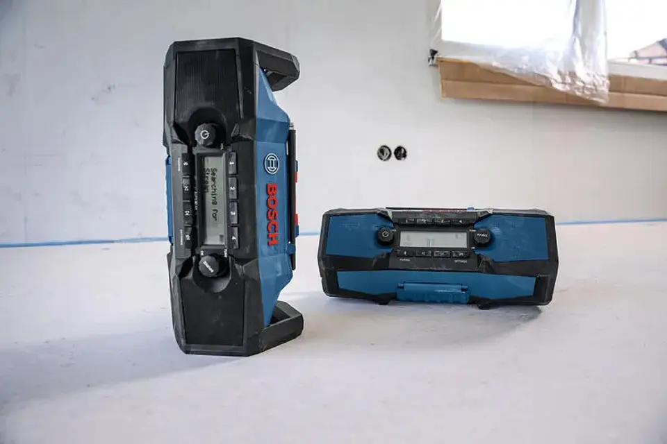 Rádio PRO HEAVY DUTY GPB18V-3C BOSCH 4