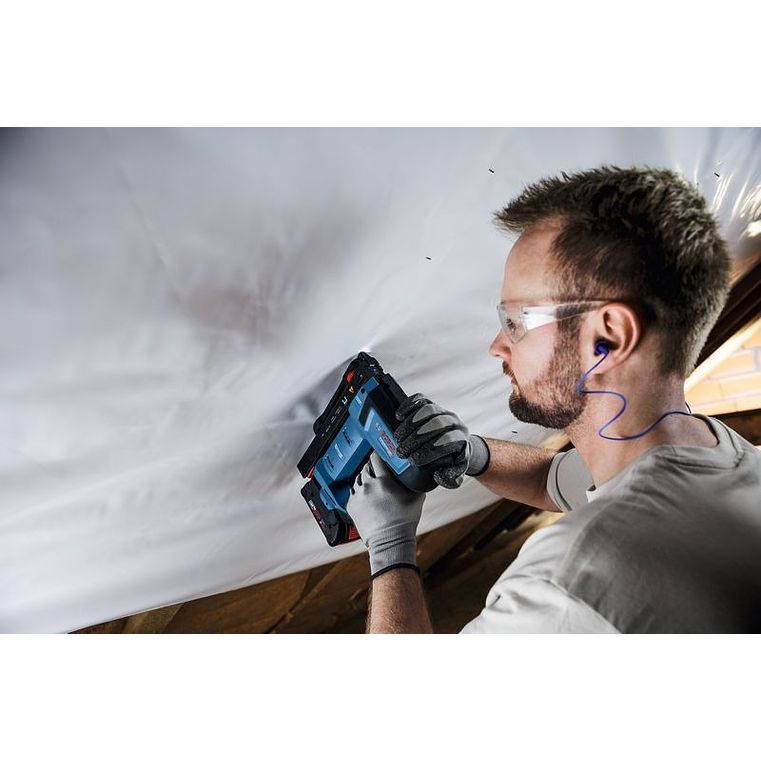 Agrafador para madeira sem fio PRO HEAVY DUTY GTH 18V-14 + L-BOXX 136 BOSCH 5