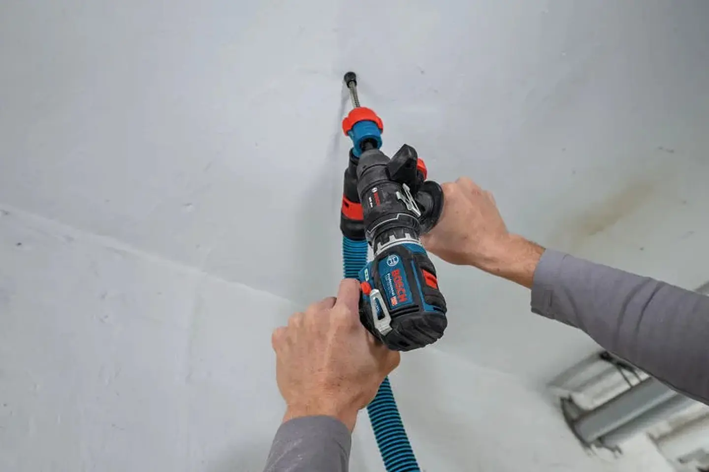 Aparafusadora PRO HEAVY DUTY GSR 12V-32 FC + MALA L-BOXX 102 BOSCH 3