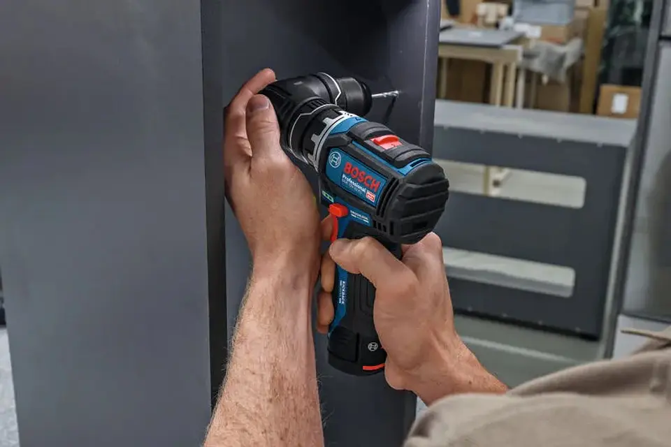 Aparafusadora PRO HEAVY DUTY GSR 12V-32 FC + MALA L-BOXX 102 BOSCH 6