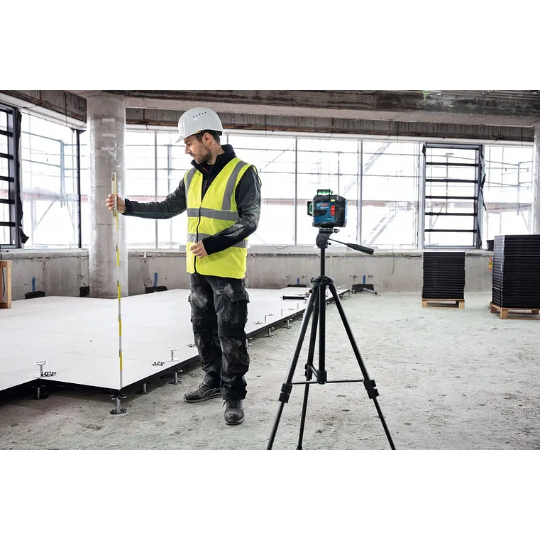 Nível laser de linhas PRO GLL 80-33 G BOSCH 6