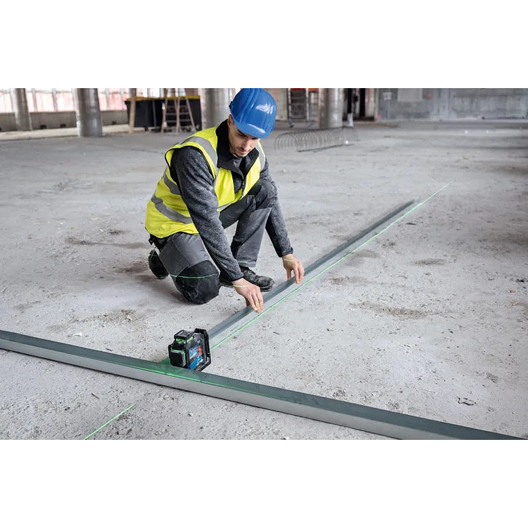 Nível laser de linhas PRO GLL 80-33 G BOSCH 9