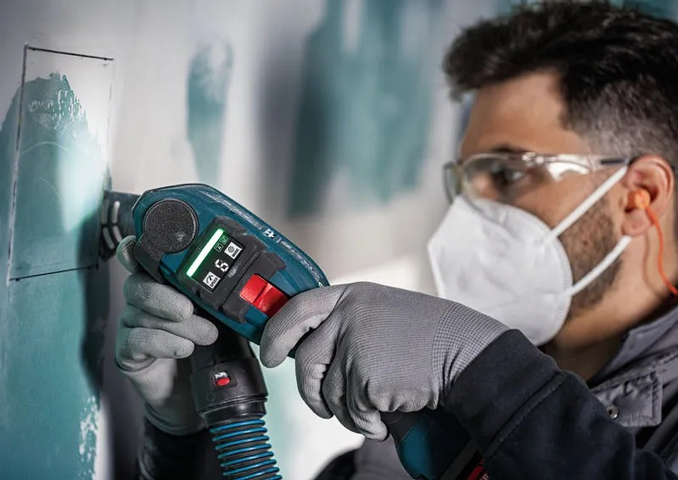 Multiferramenta sem fio EXPERT EXOP18V-40 + Mala L-BOXX 136 BOSCH 9