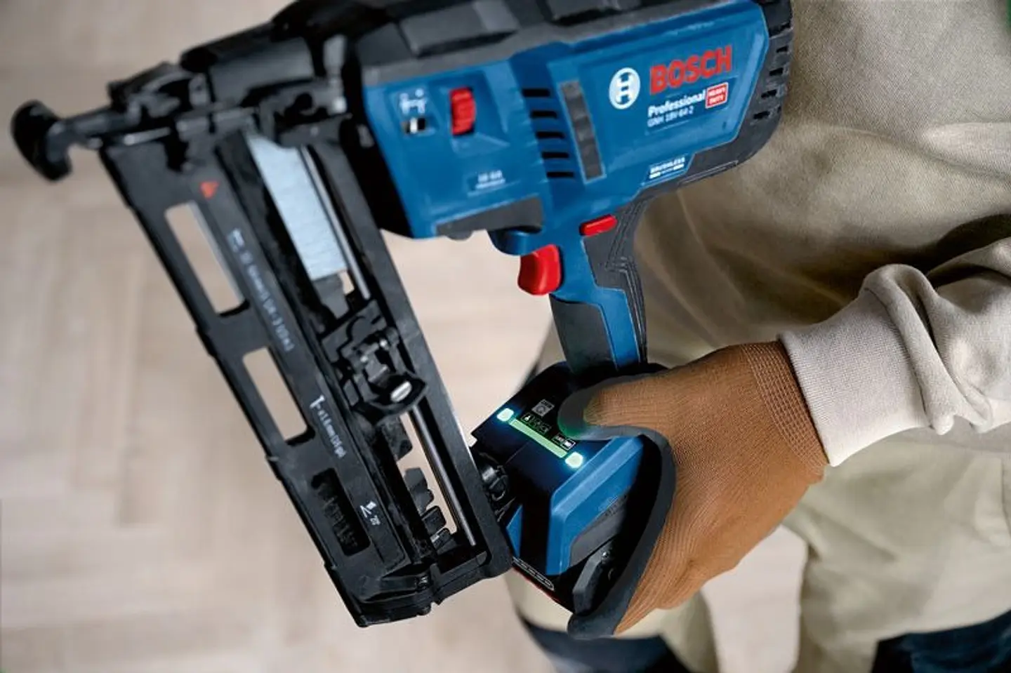 Pistola de pregos sem fio para madeira PRO HEAVY DUTY GNH 18V-64-2 BOSCH 8