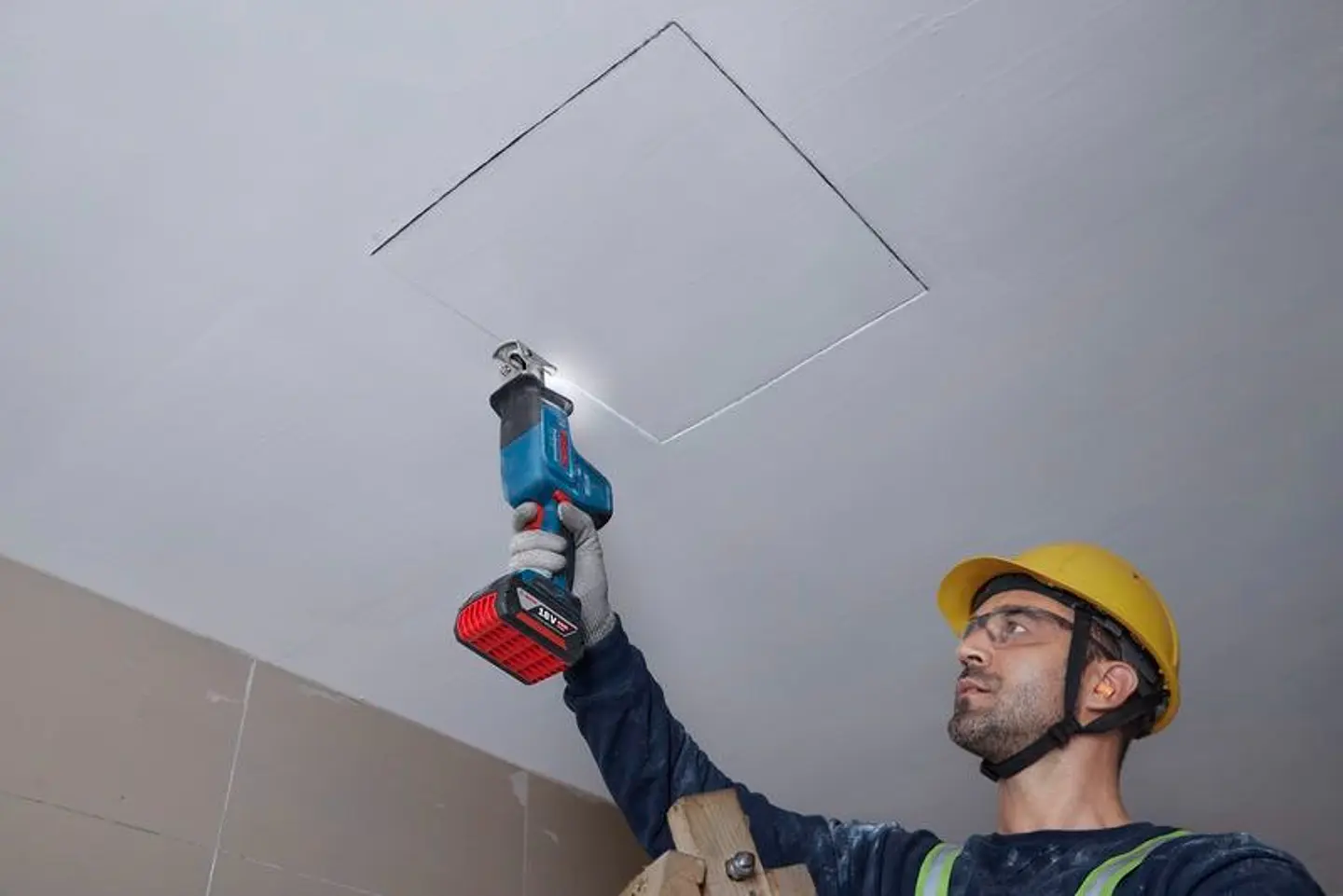 Serra de sabre sem fio PRO GSA 18V-24 BOSCH 9