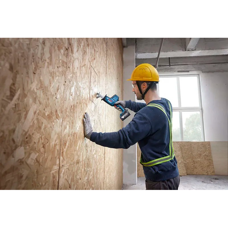 Serra de sabre sem fio PRO GSA 18V-24 BOSCH 12