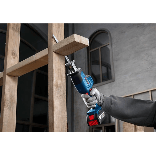 Serra de sabre sem fio PRO GSA 18V-24 com Mala L-BOXX BOSCH  4