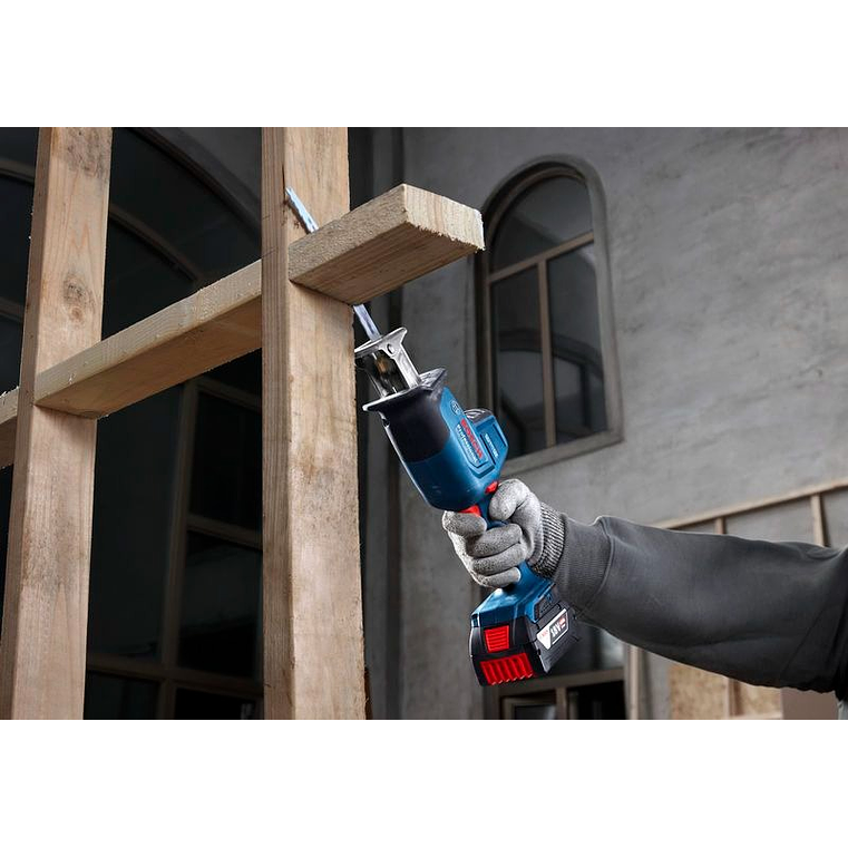 Serra de sabre sem fio PRO GSA 18V-24 com Mala L-BOXX BOSCH  4