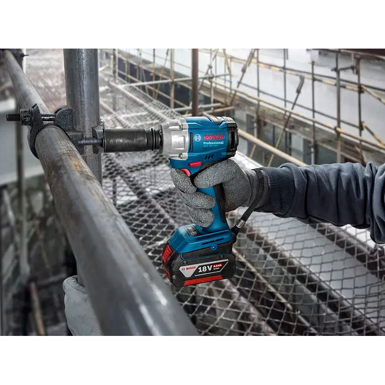 Chave de impacto sem fio PRO GDS 18V-350 + Mala L-BOXX 136 BOSCH 7