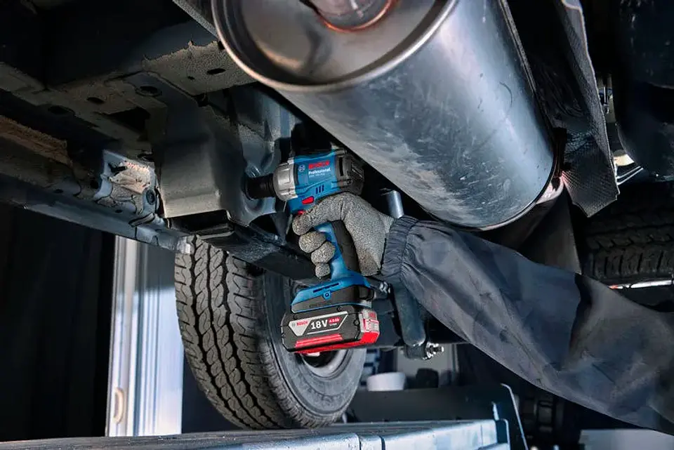 Chave de impacto sem fio PRO GDS 18V-350 + Mala L-BOXX 136 BOSCH 10