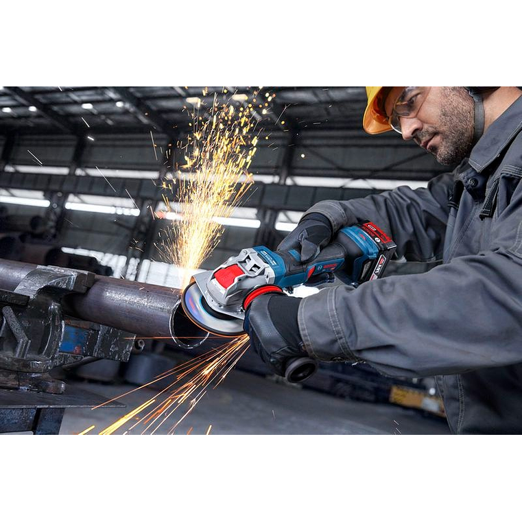 Rebarbadora com X-LOCK PRO HEAVY DUTY GWX18V-11PS + Mala L-BOXX BOSCH 8