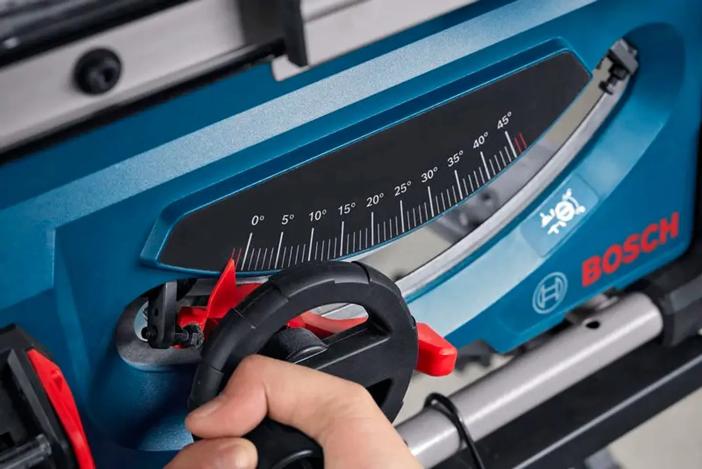 Serra de mesa PRO HEAVY DUTY GTS 70-216 BOSCH 9