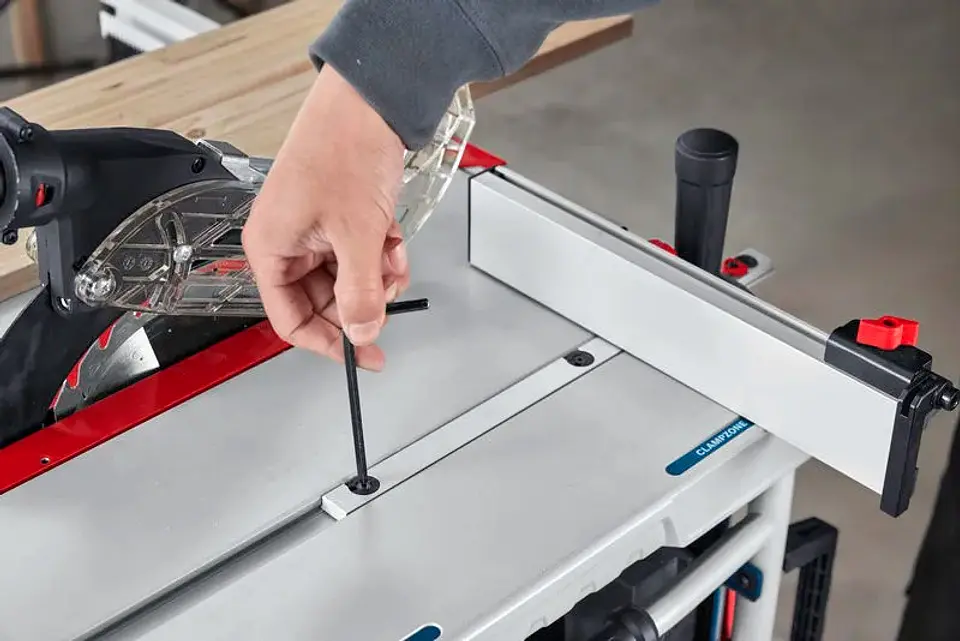 Serra de mesa PRO HEAVY DUTY GTS 70-216 BOSCH 12