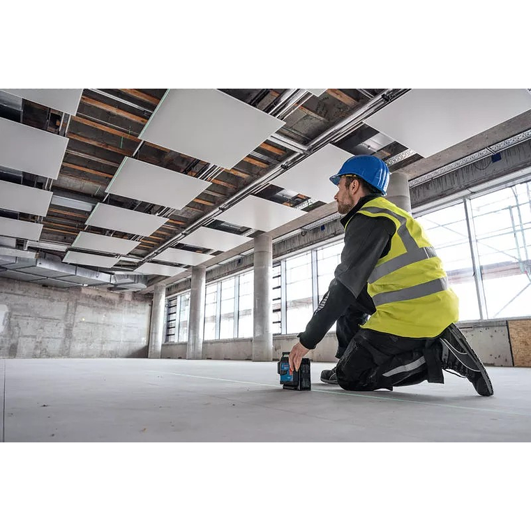 Nivel laser 3 Linhas Verdes GLL 80-33 G + Mala de Transporte + 2 pilhas de 1,5 V LR6 (AA) BOSCH 6