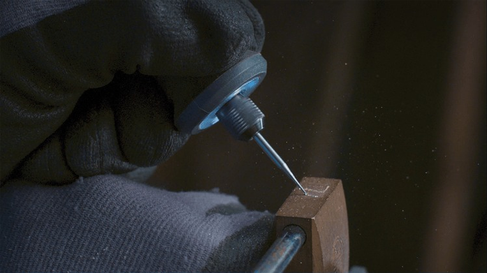 Fresa de gravar de 0,8 mm (105) DREMEL (3 un.) 4