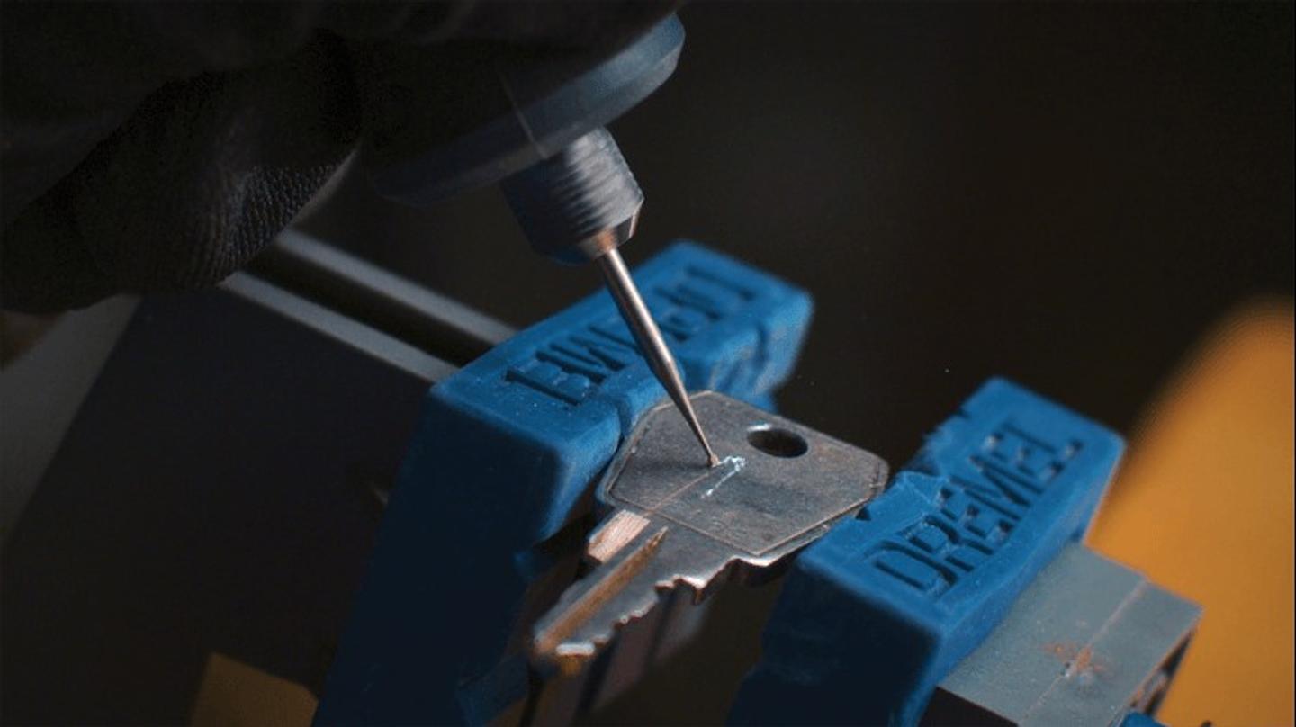 Fresa de gravar de 0,8 mm (108) DREMEL (3 un.) 3