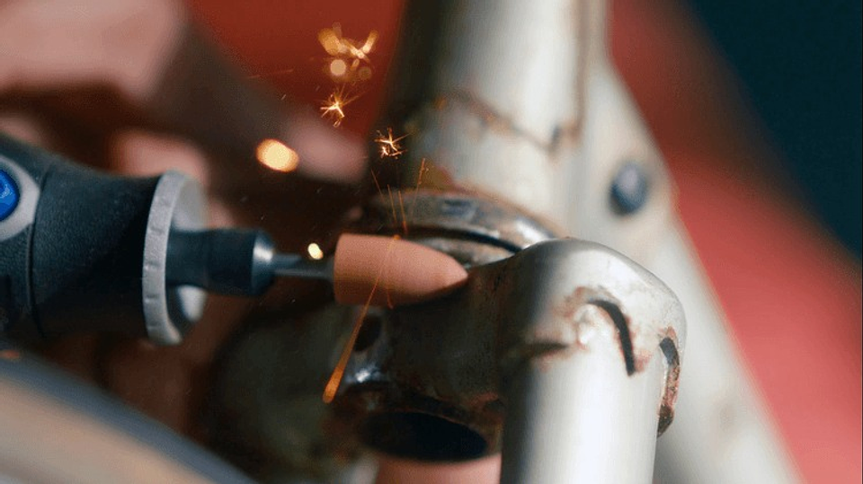 Pedra de esmerilar de óxido de alumínio, de 9,5 mm (952) DREMEL (3 unid.) 6