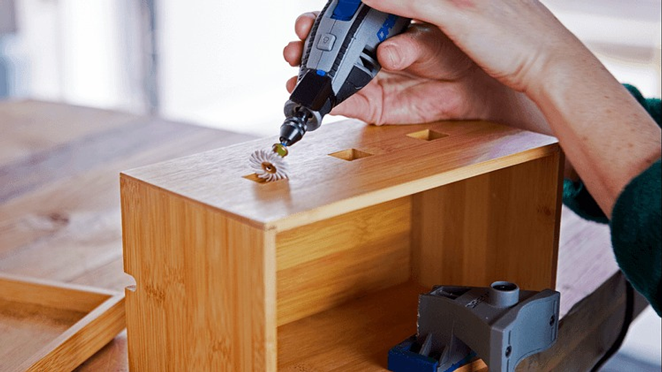 DREMEL® EZ SpeedClic: escova abrasiva para detalhe, grão 120 (472S)  2