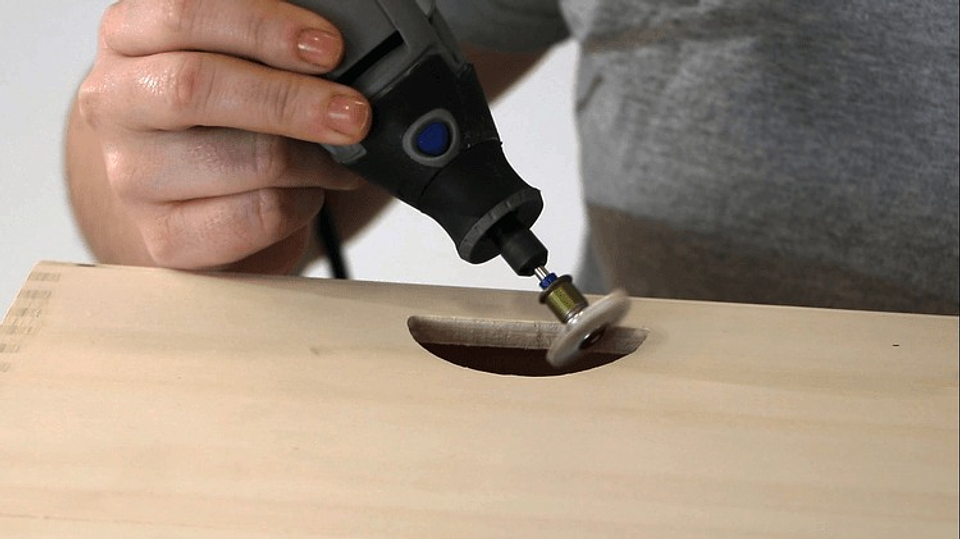 DREMEL® EZ SpeedClic: escova abrasiva para detalhe, grão 120 (472S)  3