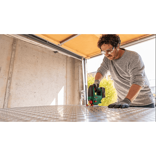 Serra vertical sem fio UniversalSaw 18V-100 BOSCH DIY 10