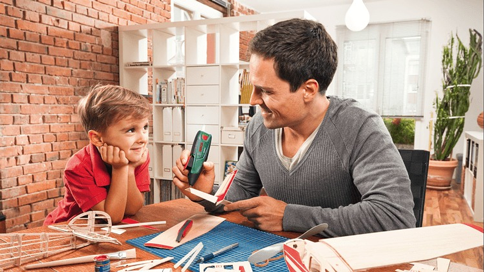 Pistola de colar sem fio GluePen - Carregador micro USB BOSCH DIY 9