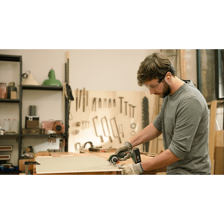 Serra NanoBlade sem fio AdvancedCut 18 - 1 bateria de 2,5 Ah | carregador BOSCH DIY 6