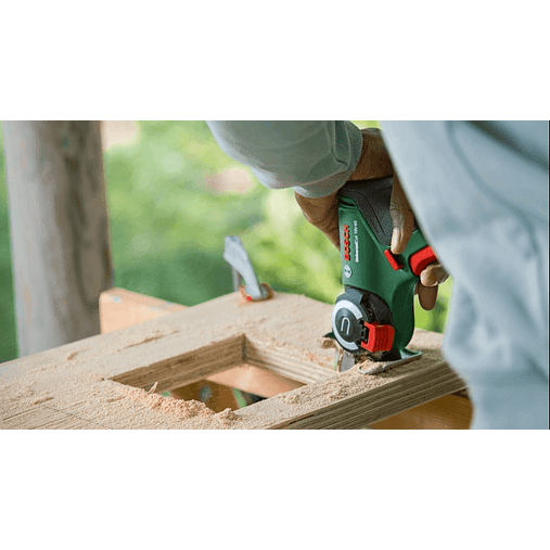 Serra NanoBlade sem fio UniversalCut 18V-65 - 1 bateria de 2,5 Ah | carregador BOSCH DIY 5