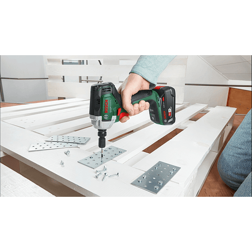 Chave de impacto sem fio UniversalImpactDrive 18V-350 - Sem bateria | Sem carregador | Com conjunto de chaves de caixa BOSCH DIY 7