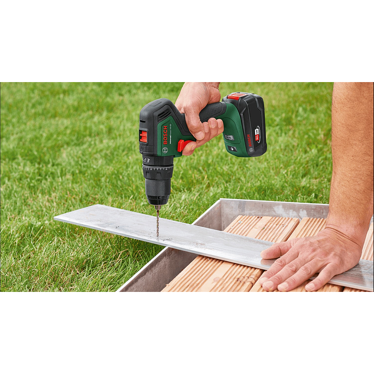 Berbequim com percussão sem fio UniversalImpact 18V-60 - 2 baterias de 2,0 Ah | carregador BOSCH DIY 10