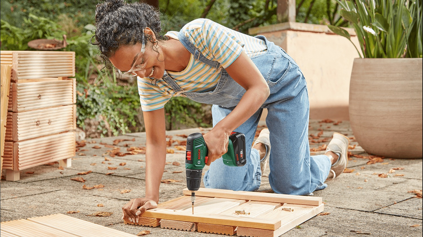 Aparafusadora sem fio EasyDrill 18V-40 - 2 baterias de 2,0 Ah | carregador BOSCH DIY  6