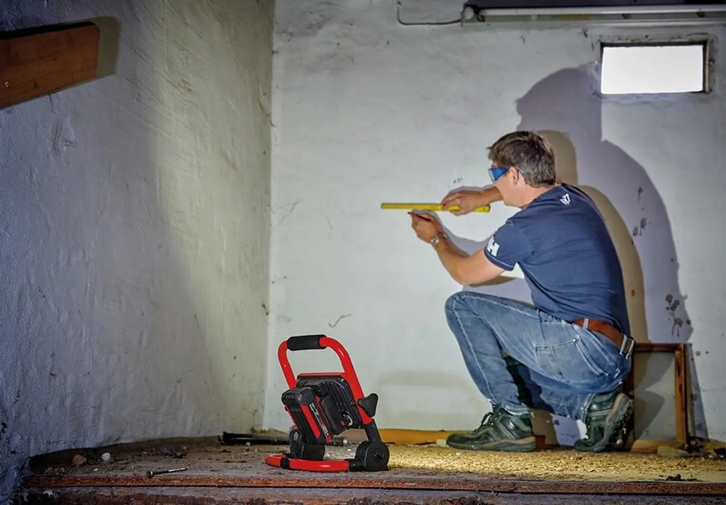 Lanterna sem fio TC-CL 18/1800 Li - Solo CLASSIC EINHELL  6