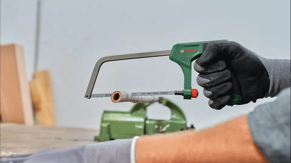 Serra de arco de 150 mm BOSCH DIY  4