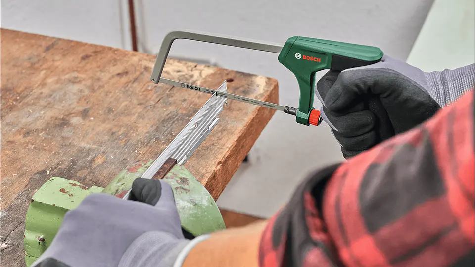 Serra de arco de 150 mm BOSCH DIY  6