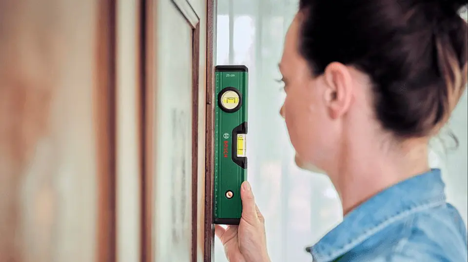 Nível de bolha de 25 cm BOSCH DIY 6