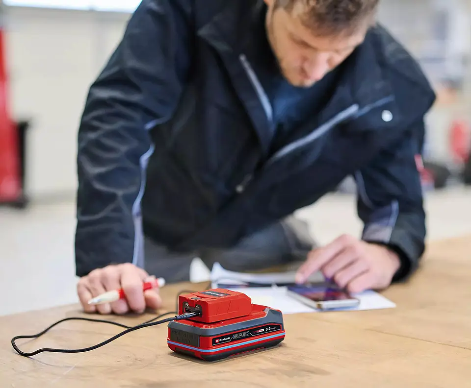 Adaptador sem fio USB TC-CP 18 Li USB A/C-Solo CLASSIC EINHELL  2