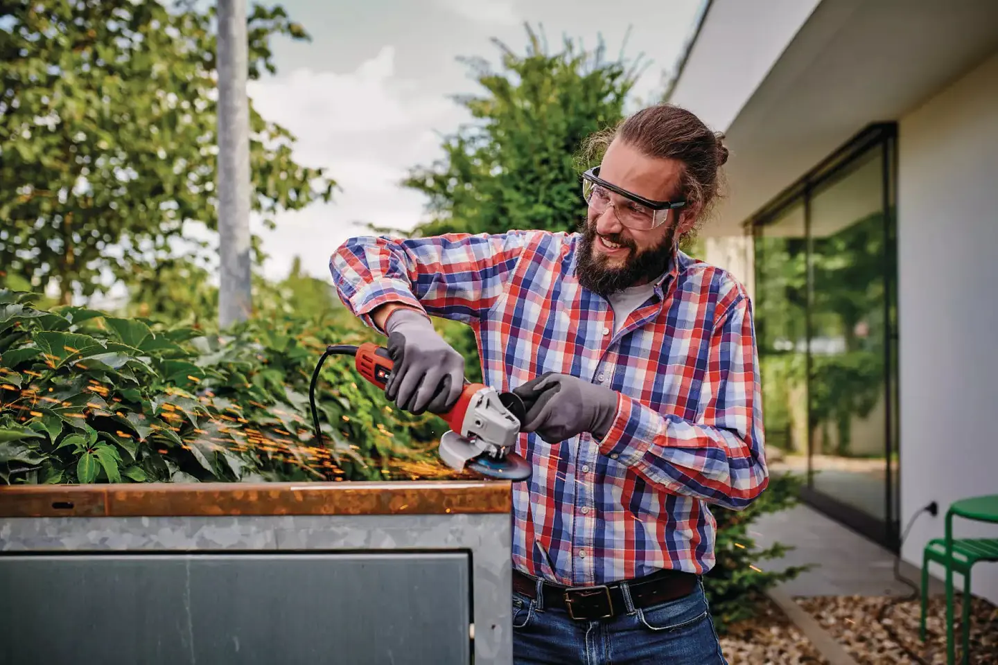 Rebarbadora angular TC-AG 125/850 Kit CLASSIC EINHELL  6