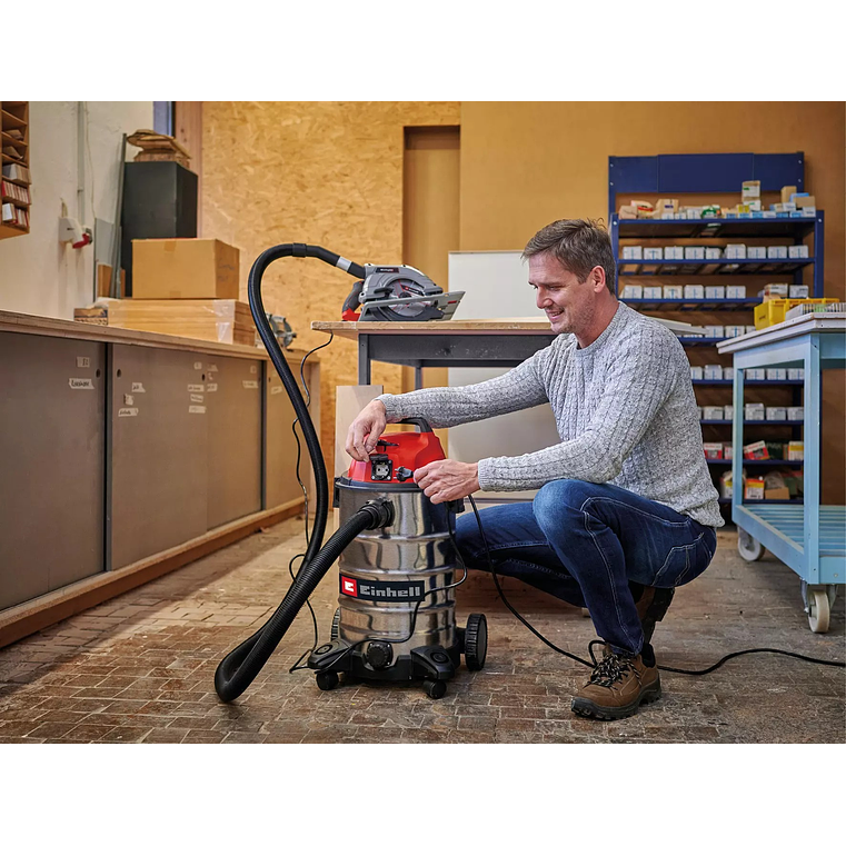 Aspirador de sólidos e líquidos elétrico TC-VC 3055 SA CLASSIC EINHELL  8